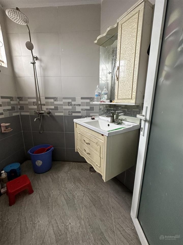 Quận tân phú  mặt tiền lô góc đô đốc long  4 tầng  6pn  6nvs  vừa ở vừa có dòng tiền