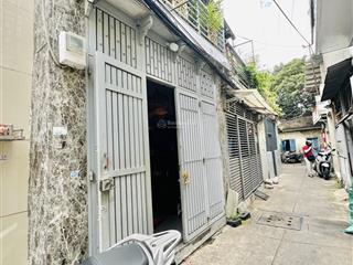 Quận tân phú  nhà 2 tầng trần quang cơ giảm 200 triệu giá mới chỉ 3,3 tỷ