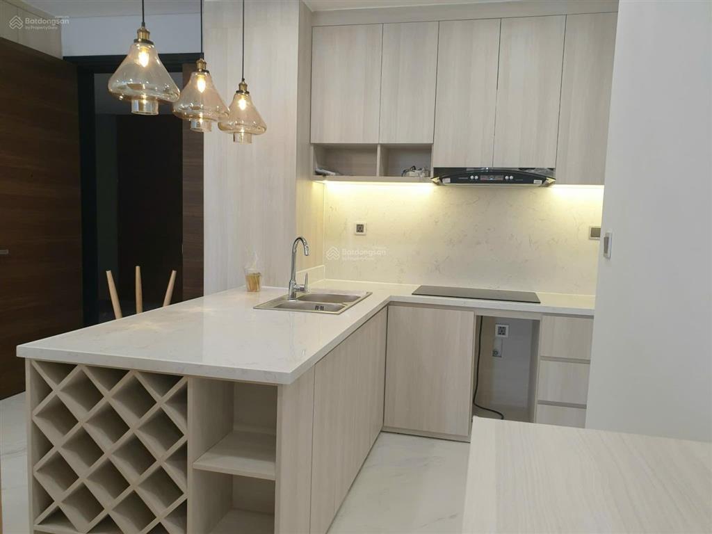 Bán midtown phú mỹ hưng  2pn  91m2   0798 740 ***