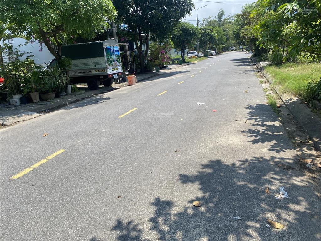 Bán nhà 2 tầng đường hoàng bật đạt rộng 7,5m lề 3m, giá 6,5 tỷ