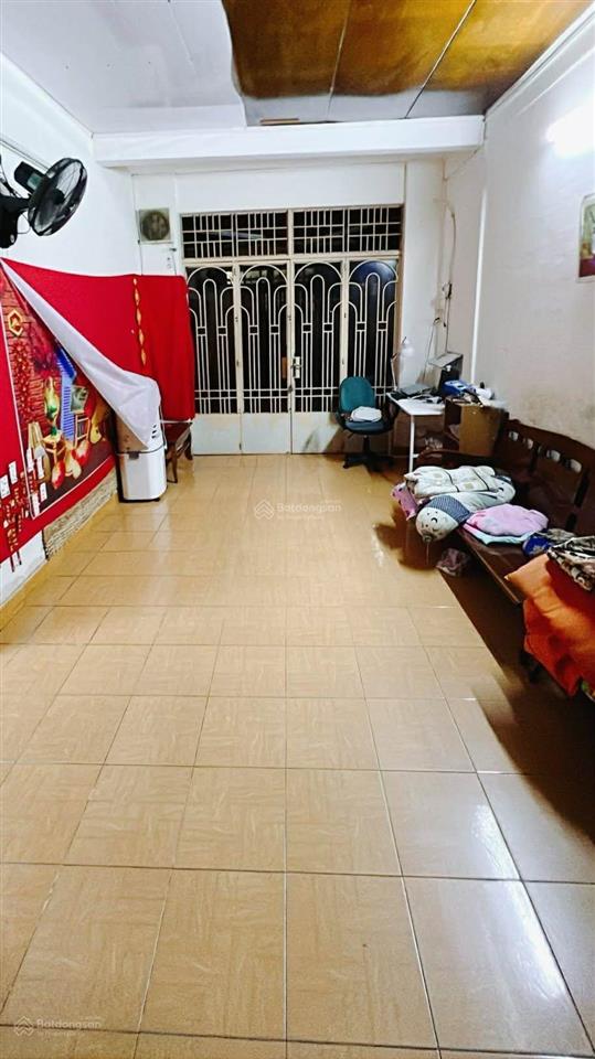 74,4m2 chi 6ty5 q4 tôn đản. gần clb thể thao vĩnh hội, công viên khánh hội khu dân cư sầm uất