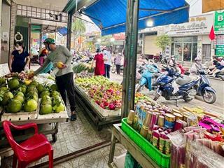 Mặt tiền chợ đường đoàn thị kia tân đông, tp. dĩ an diện tích  5 x 39 (195m, đang cho thuê ki ốt