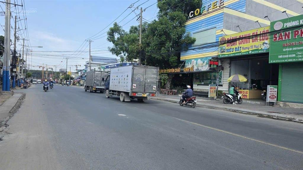 Hạ sâu 500 triệu bán đất mặt tiền d1 chợ đông an, trung tâm dĩ an đang cho thuê 22 tri