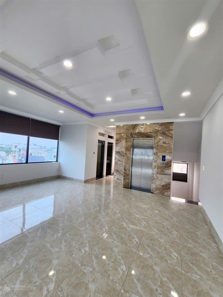 Chủ giảm từ 22 tỷ còn 19 tỷ bán tòa nhà go dĩ an, p. đông hòa, tp. dĩ an. dt 116,9m2