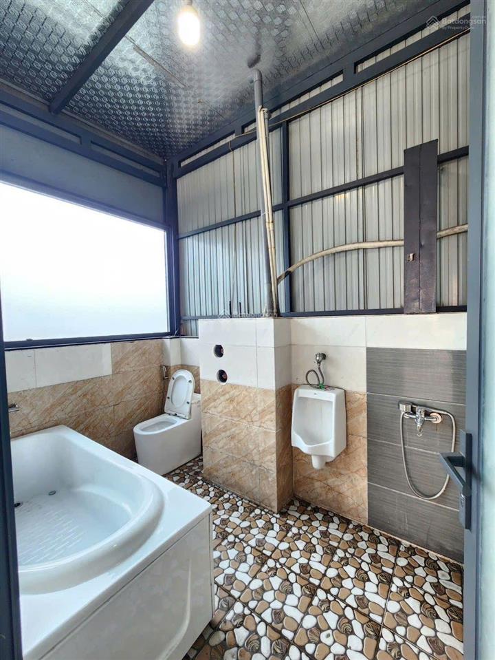 Chủ giảm từ 22 tỷ còn 19 tỷ bán tòa nhà go dĩ an, p. đông hòa, tp. dĩ an. dt 116,9m2