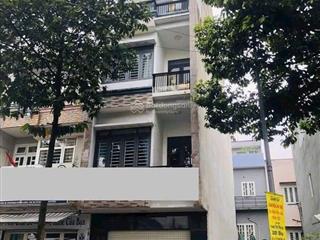 Bán nhà mặt tiền võ thị sáu gần khúc ngã tư  đối diện công viên cách siêu thị go bigc dĩ an