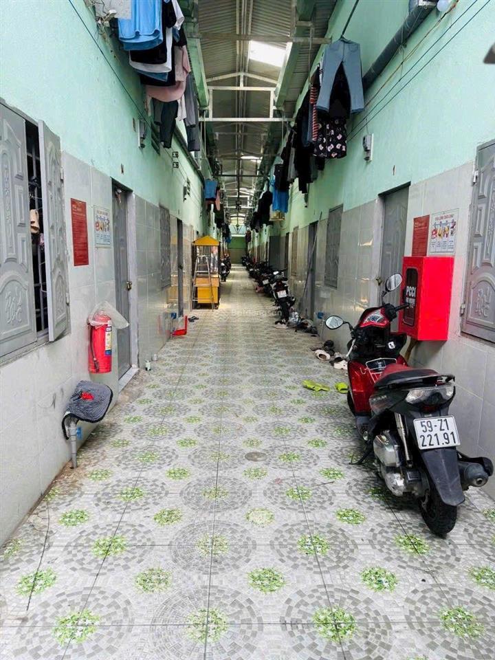 Siêu phẩm đầu tư  672m2 (sẵn 622 thổ cư) sổ hồng hoàn công đầy đủ gồm 26 phòng trọ + 2 kiot gác