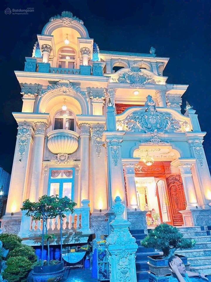 Gấp gấp giảm sâu 10 tỷ biệt thự hoàng gia mặt tiền chiêu liêu dĩ an từ 50 tỷ xuống còn 41ty5