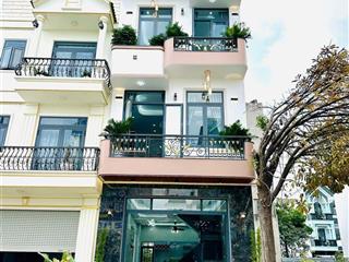 Bán nhà kdc phúc đạt tân đông hiệp, dĩ an giá 5ty350 tl, cách vincom 550,