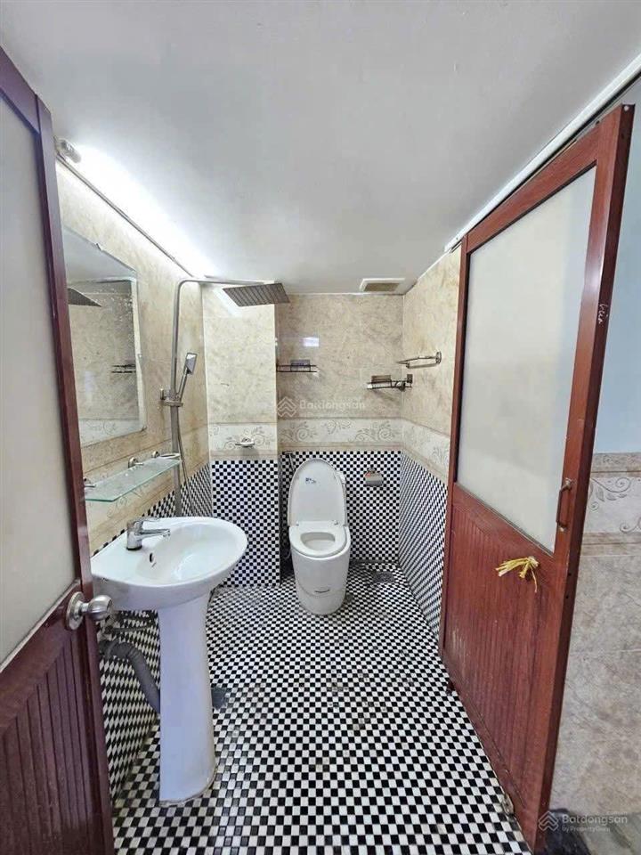 Bán nhà biệt thự mặt tiền đuờng kinh doanh cây da tân đông hiệp dĩ an. góc 2 mt kinh doanh đa ngành