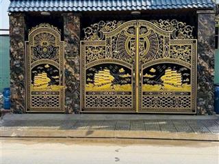 Bán khẩn cấp  nhà mặt tiền chợ đường trần quang diệu, dĩ an (gần ngã 6 an phú) giá bán 8tỷ 050tr