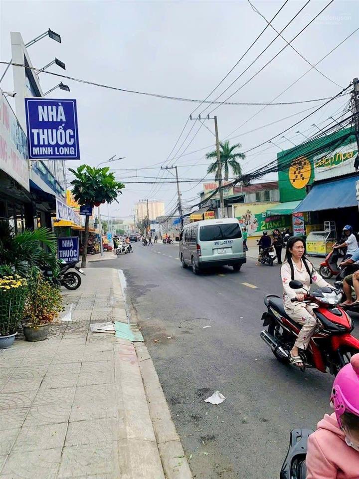 Bán khẩn cấp  nhà mặt tiền chợ đường trần quang diệu, dĩ an (gần ngã 6 an phú) giá bán 8tỷ 050tr