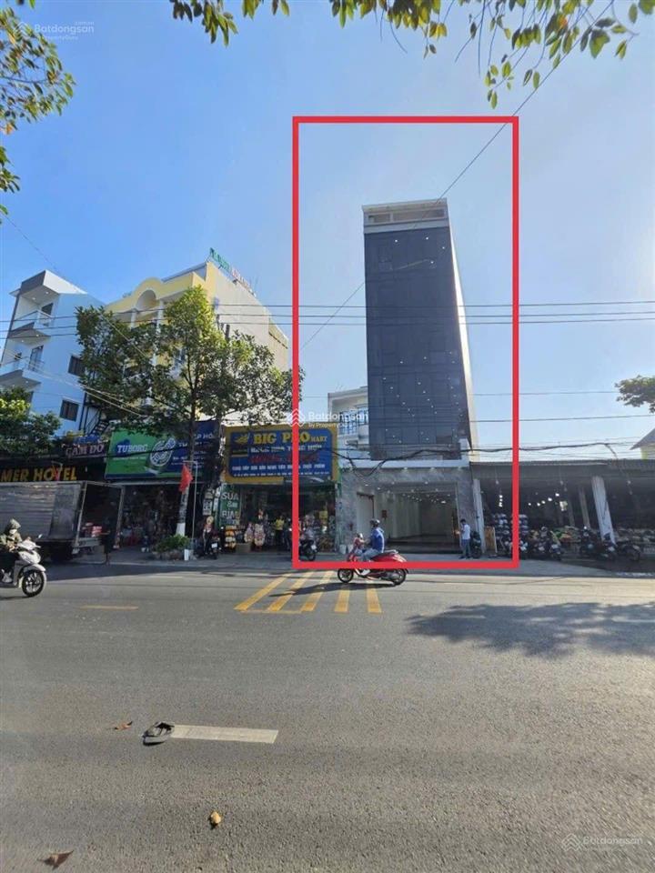 Ngộp ngộp. cần bán tòa nhà mặt tiền đường lê hồng phong, dĩ an đang có thu nhập 40tr tháng hợp đồng