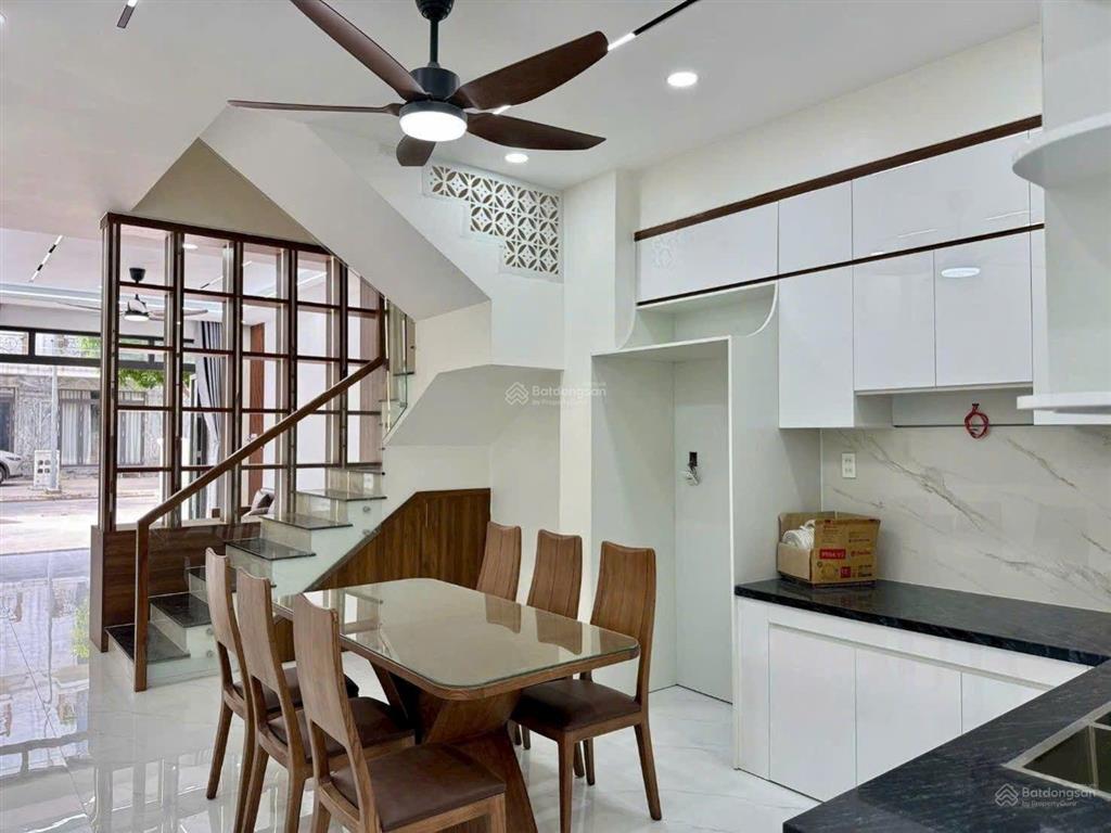 Bán 1 căn khu dân cư cao cấp đông hưng residences duy nhất đặc biệt có bảo vệ cả ngày và đêm 2