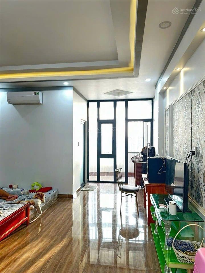 Bán nhà mặt tiền đuờng lê thị trung kinh doanh sầm uất an phú thuận an. dt 124m nhà 1trệt 3lầu