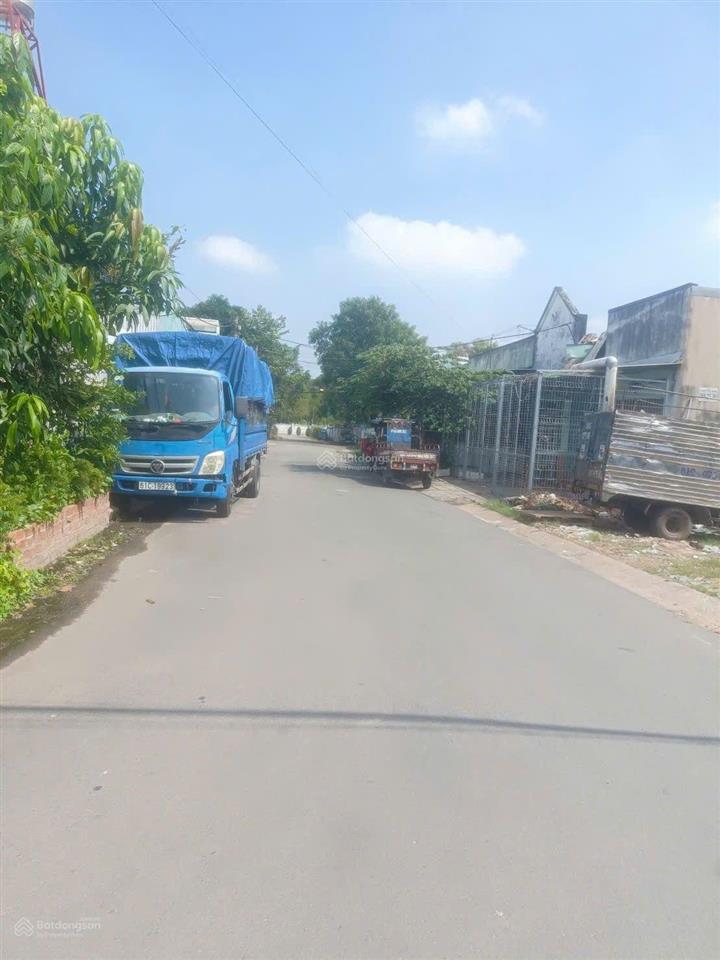 Kdc đông an bán lô đất 10x 30m. giá bán 8tỷ499 còn bớt (rẻ nhất khu vực) đang cho thuê 10tr/th