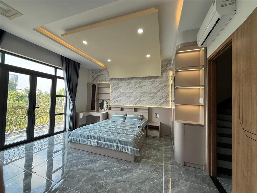 8tỷ450. bán nhà đối diện công viên gần go dĩ an. khu tái định cư đông hòa c . dĩ an dt 66,2m2