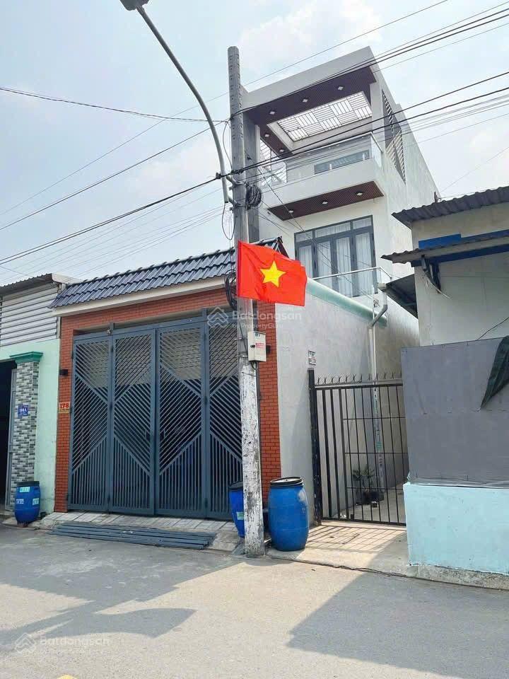 Cần bán nhà mặt tiền đường lê văn tiên, phường dĩ an, tp hcm. đường nhựa rộng 8m thông