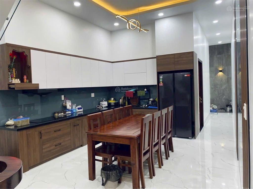 Cần bán nhà mặt tiền đường lê văn tiên, phường dĩ an, tp hcm. đường nhựa rộng 8m thông