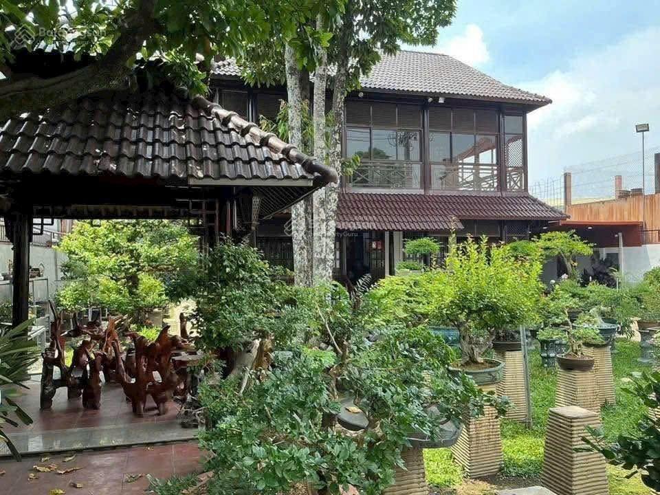 Chuyển nhượng mặt tiền đuờng hai bà trưng dĩ an. dt 700m ngang 20m sdt 0398 302 ***