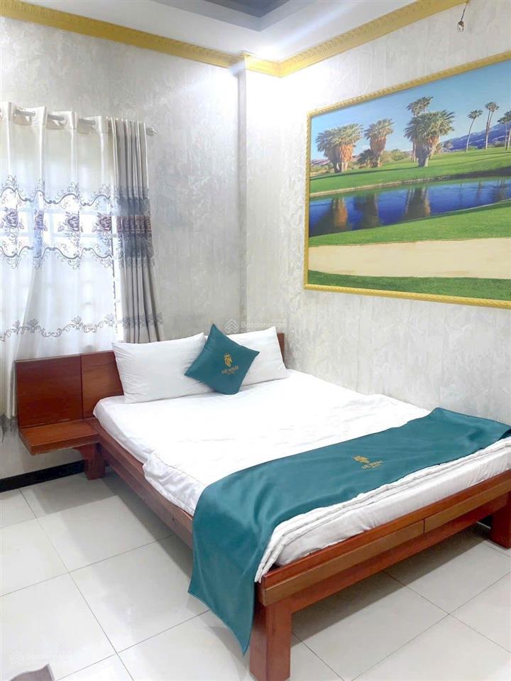Cần bán khách sạn , mặt tiền đường lê thị trung , phường an phú tp hcm  tổng dt  366,8m ( c