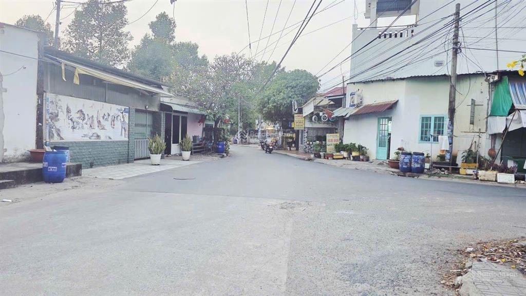 Chuyển nhượng quỹ đất giá tốt đông hòa, dĩ an vị trí đẹp khu dân cư đông, tiềm năng tăng