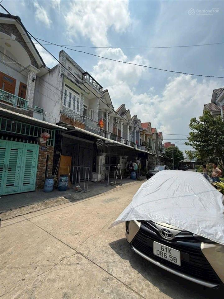 4tỷ640.bán nhà 1trệt 1lầu gần đại học quốc gia tp hcm. chợ đông hoà 800m
diện tích 60,5m full
