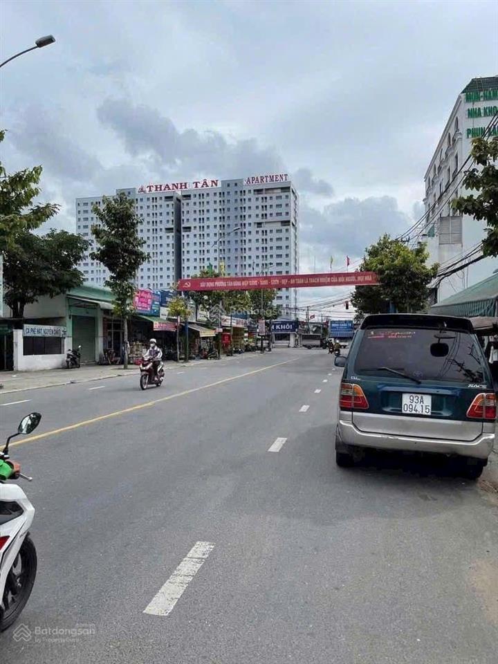 Cần bán nhà xưởng mặt tiền nguyễn thị minh khai dĩ an  khúc gần chợ tân long, ngã tư chiêu liêu