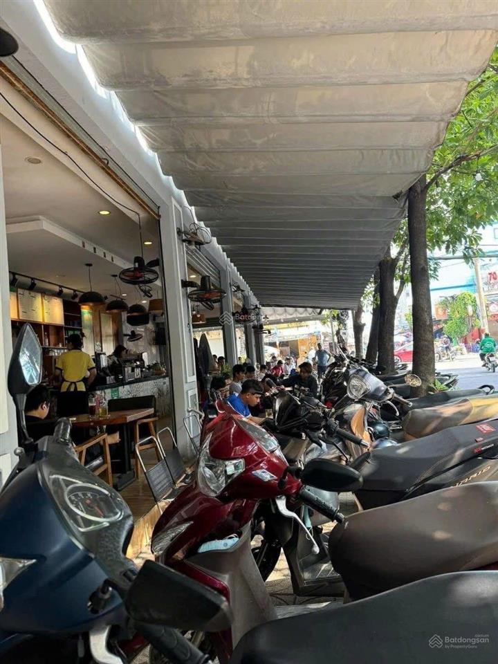 Siêu phẩm duy nhất lô góc ngã tư mtkd nguyễn cửu đàm phường tân sơn nhì tân phú tphcm
dt 91m2 full