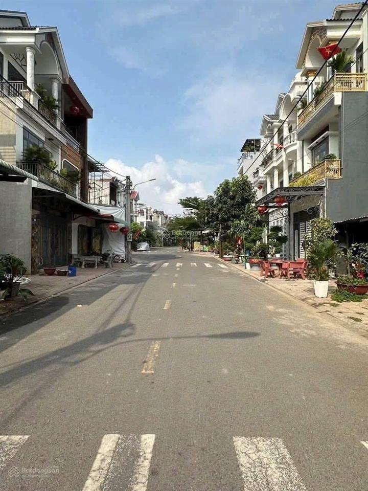 Nhà phố kdc lê phong tân bình cũ (nay thuộc phường tân đông hiệp), dĩ an, tp.hcm đã hoàn thiện