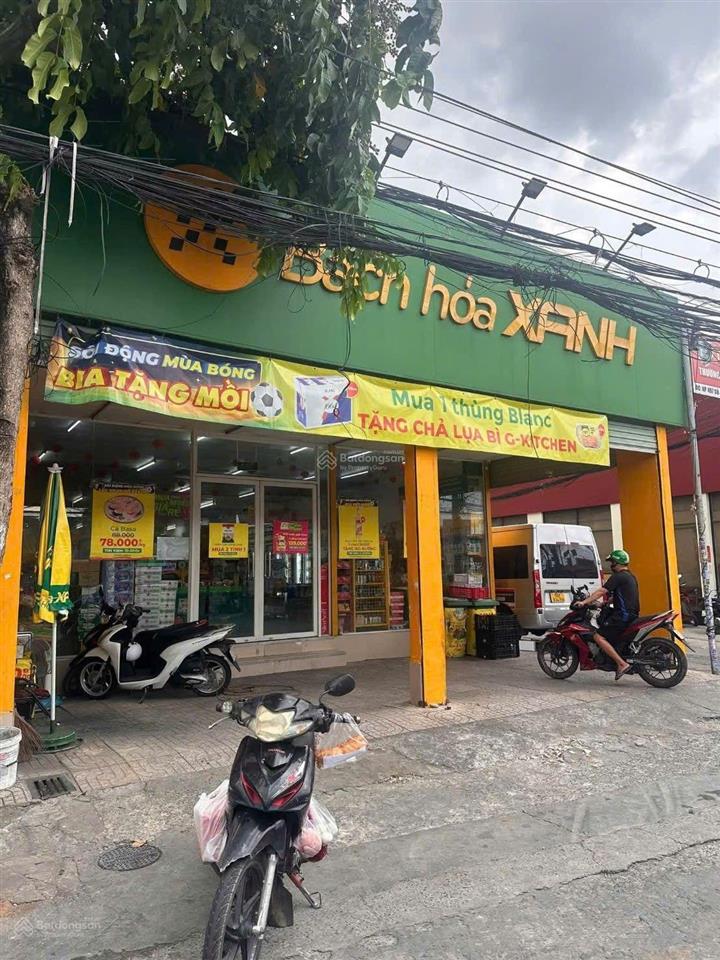Bán mặt tiền nguyễn tri phương phường an bình dĩ an bình dương
diện tích 340 m, ngang 9 m, đang cho