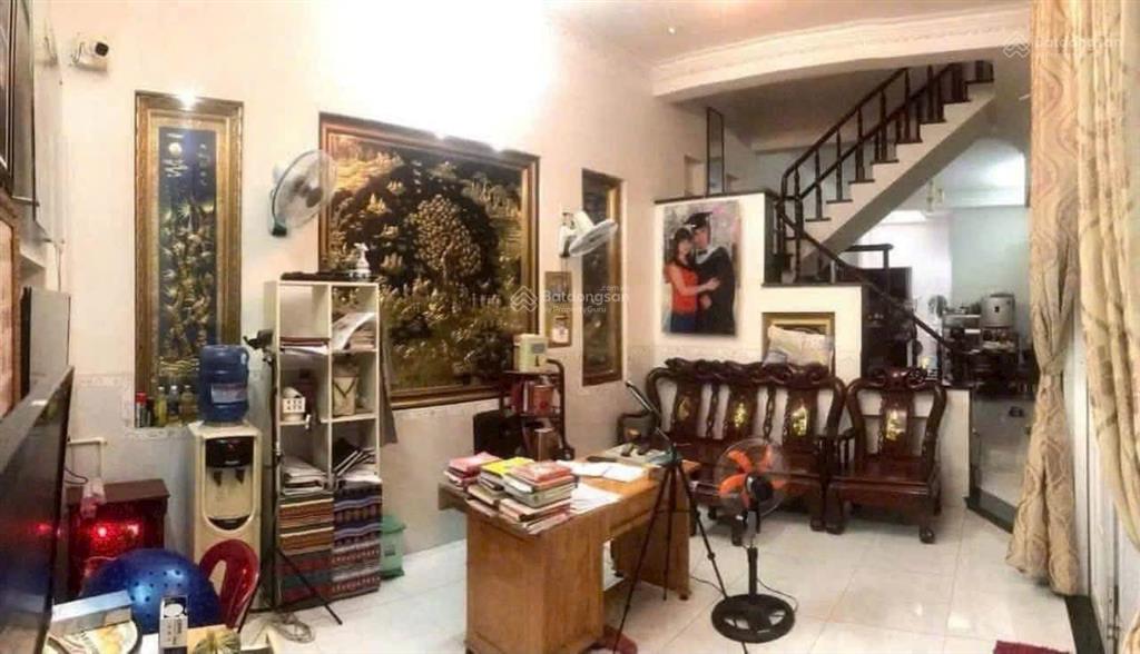 Nhà mặt tiền trệt 2 lầu + dãy trọ dòng tiền mặt tiền kinh doanh buôn bán mặt tiền đường