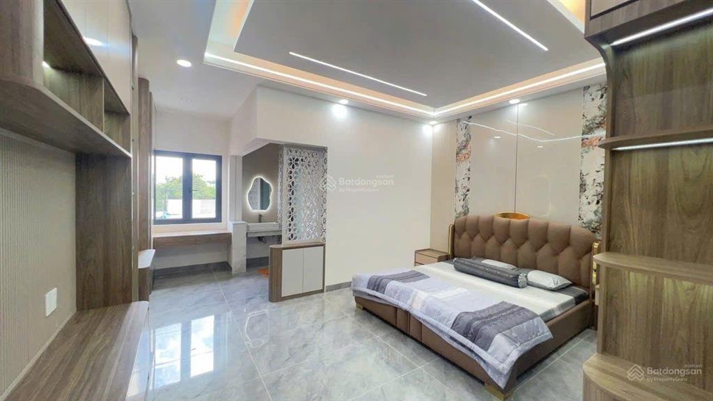 Nhà 1 trệt 3 lầu kdc hoàng nam 5 p. tân đông hiệp, tp.hcm dt 5x18m (90m) sổ hồng hoàn
