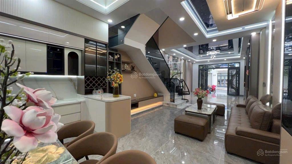 Nhà 1 trệt 3 lầu kdc hoàng nam 5 p. tân đông hiệp, tp.hcm dt 5x18m (90m) sổ hồng hoàn
