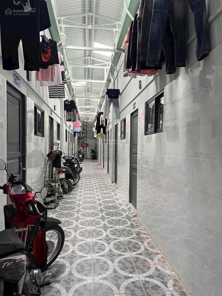 Chủ ngộp giá 13 tỷ 5 giảm mạnh còn 10tỷ400 tl. đang có thu nhập 40tr tháng bán nhà trọ phường dĩ an