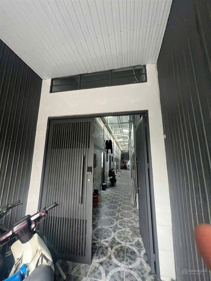 Chủ ngộp giá 13 tỷ 5 giảm mạnh còn 10tỷ400 tl. đang có thu nhập 40tr tháng bán nhà trọ phường dĩ an