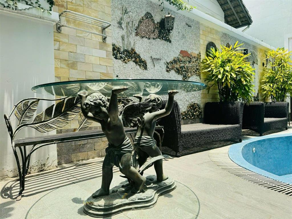 Siêu phẩm biệt thự mt đường 10m dt 303,7mgiá chỉ 69ty  tt phường an khánhq2 tp thủ đức tphcm