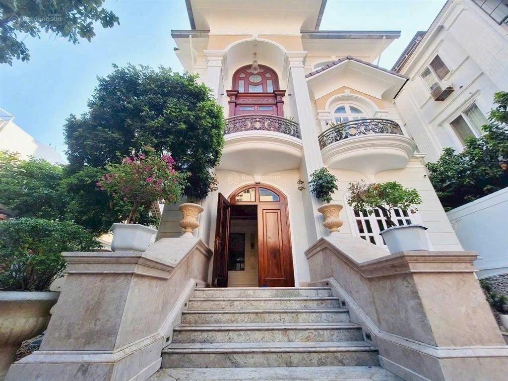 Siêu phẩm biệt thự mt đường 10m dt 303,7mgiá chỉ 69ty  tt phường an khánhq2 tp thủ đức tphcm