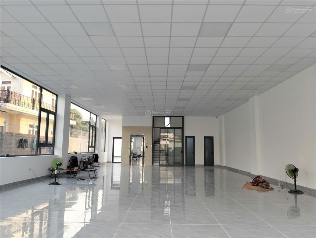 Cho tòa nhà mặt tiền kinh doanh  đường man thiện  ptăng nhơn phú  q9 thủ đức tphcm