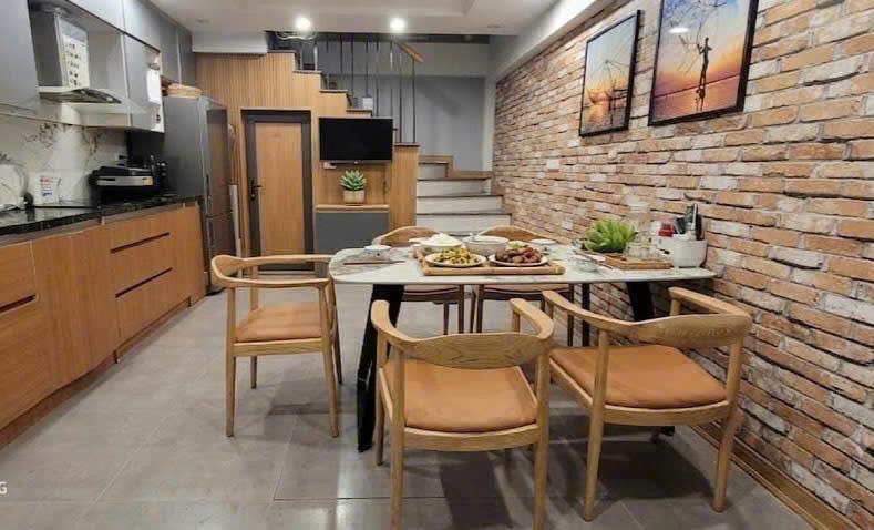 BÁN NHÀ QUẬN THANH XUÂN -CÙ CHÍNH LAN – NHÀ MỚI 5 TẦNG – MT 4M – KHU QUÂN ĐỘI – DÂN TRÍ