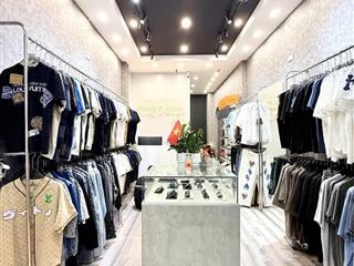 HIẾM!!!  Đông Các - Ô Chợ Dừa -  Đống Đa diện tích 100m 5 tầng ô tô kinh doanh sầm uất
