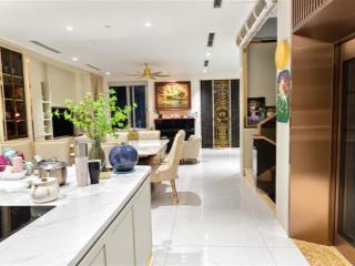 BÁN NHÀ  LIỀN KỀ TÂY HỒ RESIDENCE – VÕ CHÍ CÔNG  136M² – 4 TẦNG + HẦM – THANG MÁY 69.9 TỶ