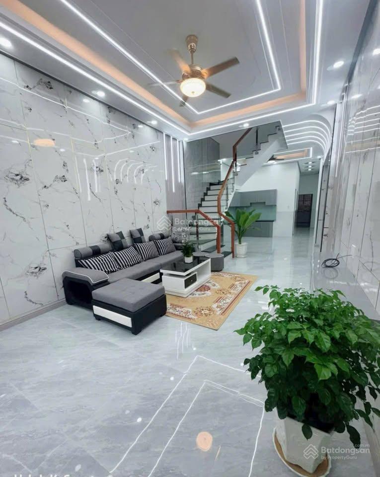 Cắt lỗ bán rẻ nhà gần bến xe q8 và kcn, shr