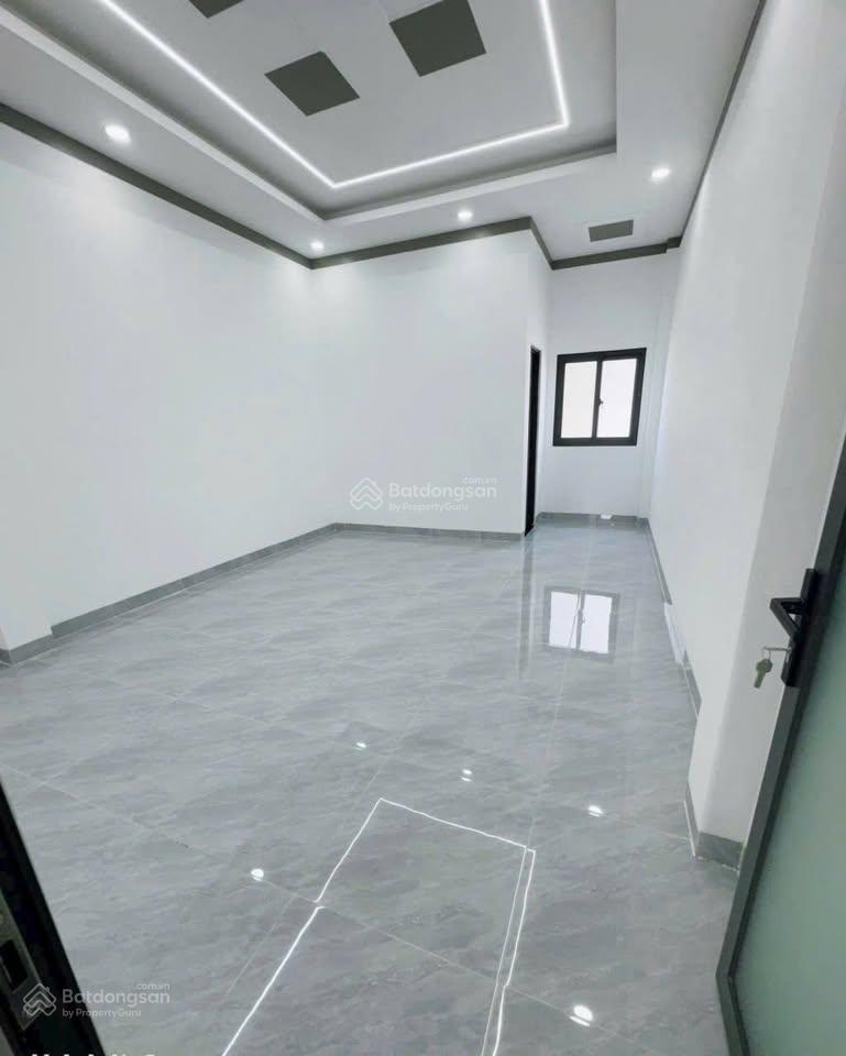 Cắt lỗ bán rẻ nhà gần bến xe q8 và kcn, shr