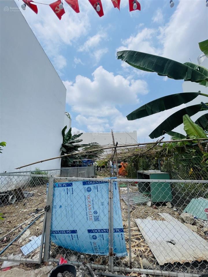 Chủ ngộp bank cần thanh lý gấp lô đất bưng ông thoàn phú hữu diện tích 52 ( 4.1x12.7 ) giá 4.35 tỷ