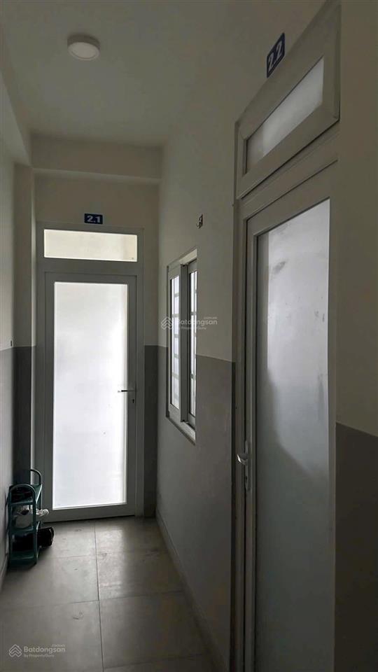 Giảm 1 tỷ còn 7,9 tỷ căn hộ dịch vụ 4 tầng 110m(5x22), 11 phòng, kề bên đh marketing, võ văn hát