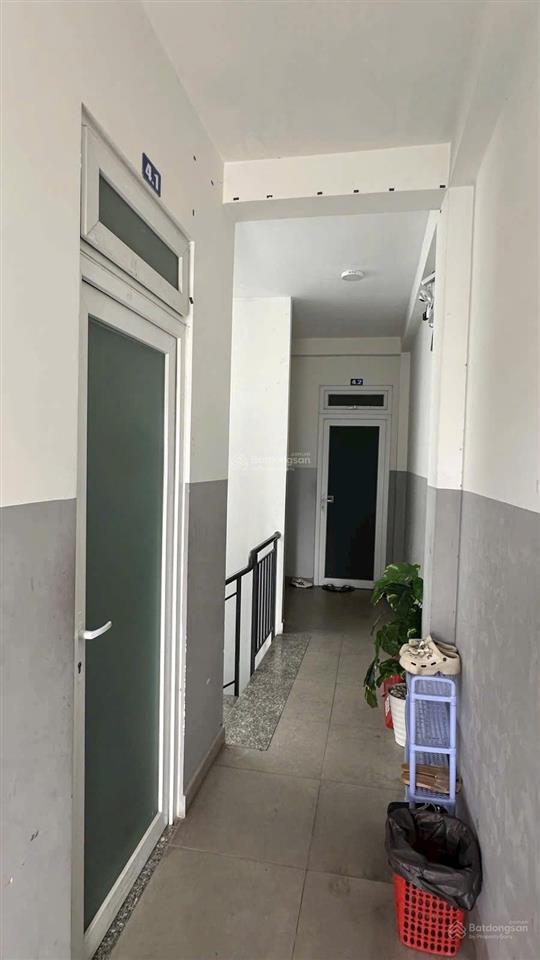 Giảm 1 tỷ còn 7,9 tỷ căn hộ dịch vụ 4 tầng 110m(5x22), 11 phòng, kề bên đh marketing, võ văn hát