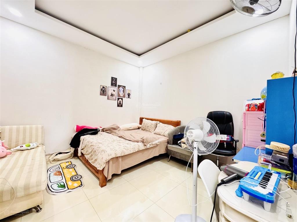 Nhà đẹp 3 tầng  hẻm xe hơi  sát nguyễn duy trinh  bình trưng đông  chỉ hơn 5.95 tỷ