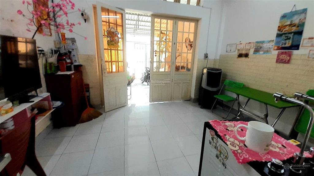 Chủ gấp bán trong 2 tuần giảm 600tr giá còn 3.8 tỷ xe hơi đỗ cửa diện tích 78m2