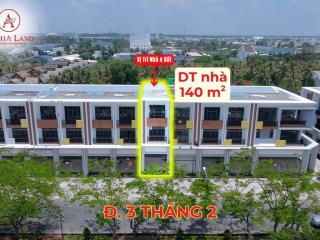 Nhà vườn mặt tiền đường 3/2 tổng diện tích 884m2
